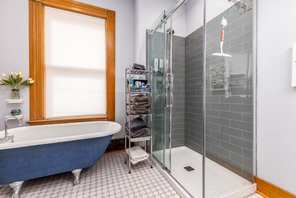 The House - Historic Downtown Location! *