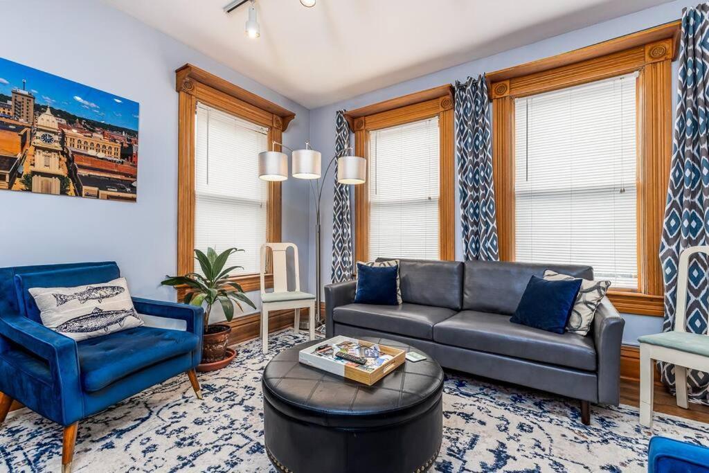 The House - Historic Downtown Location! *